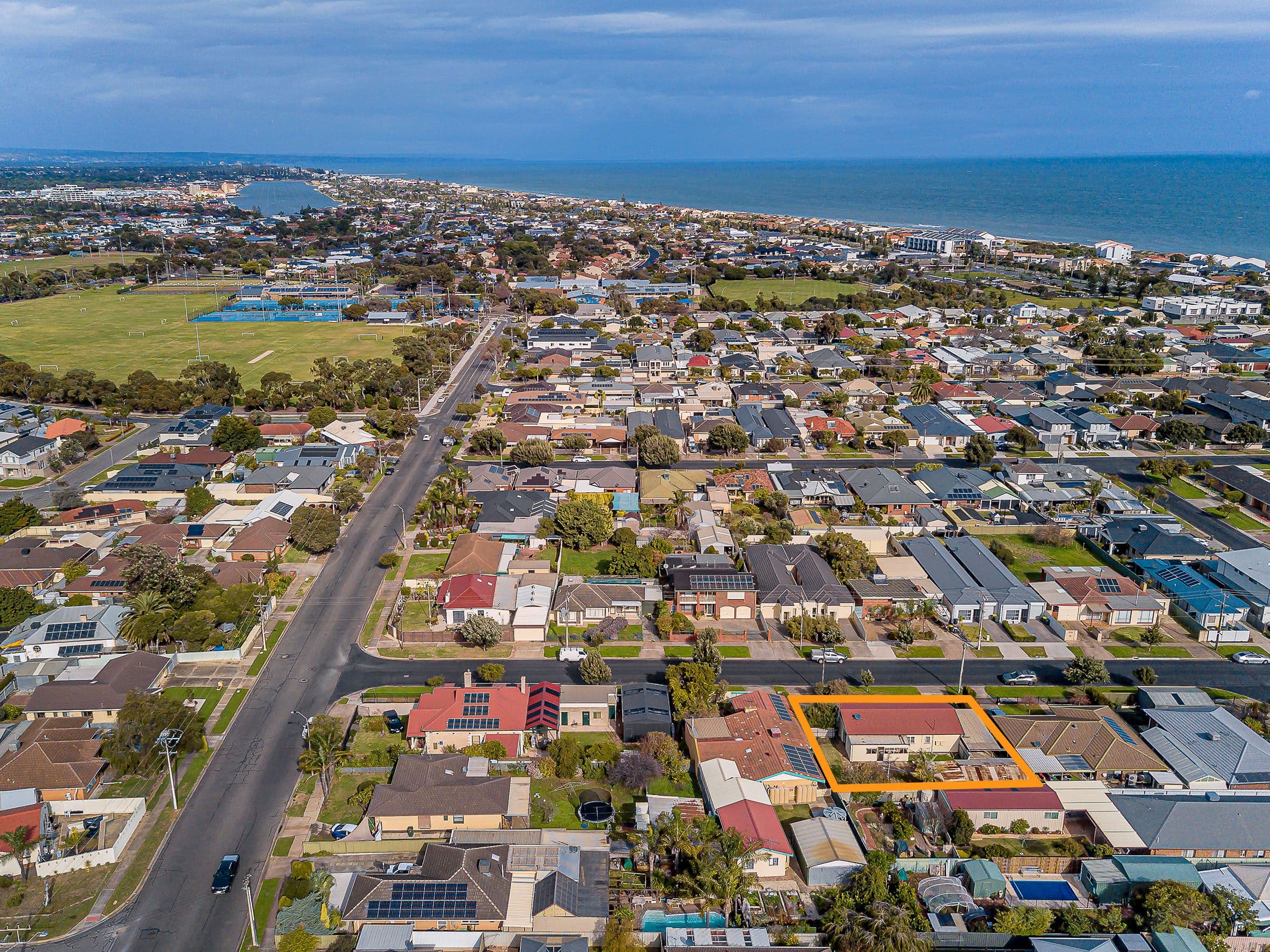 25 Third Avenue, Semaphore Park SA 5019, Semaphore Park - Thumbnail 2