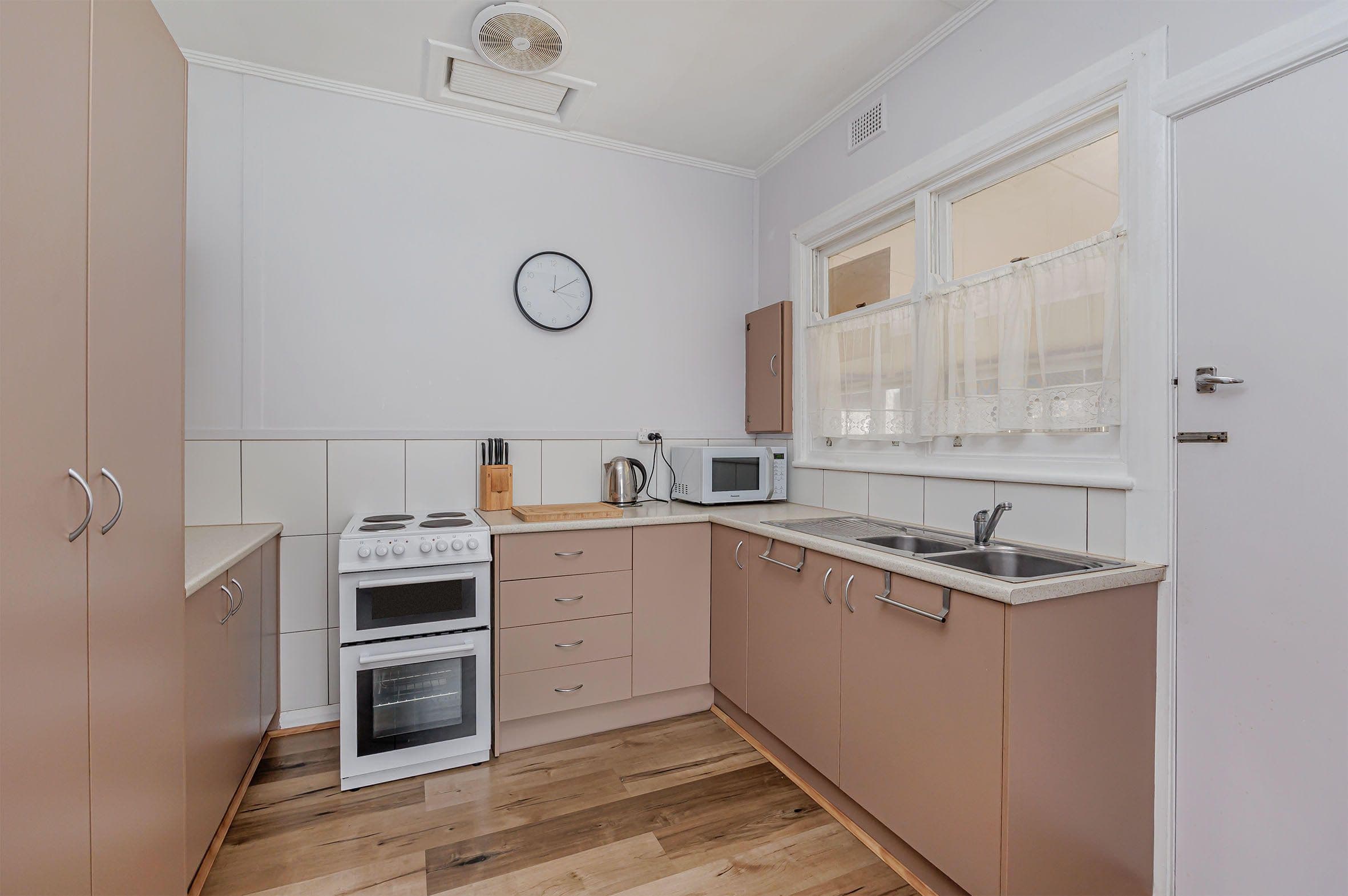 25 Third Avenue, Semaphore Park SA 5019, Semaphore Park - Thumbnail 5