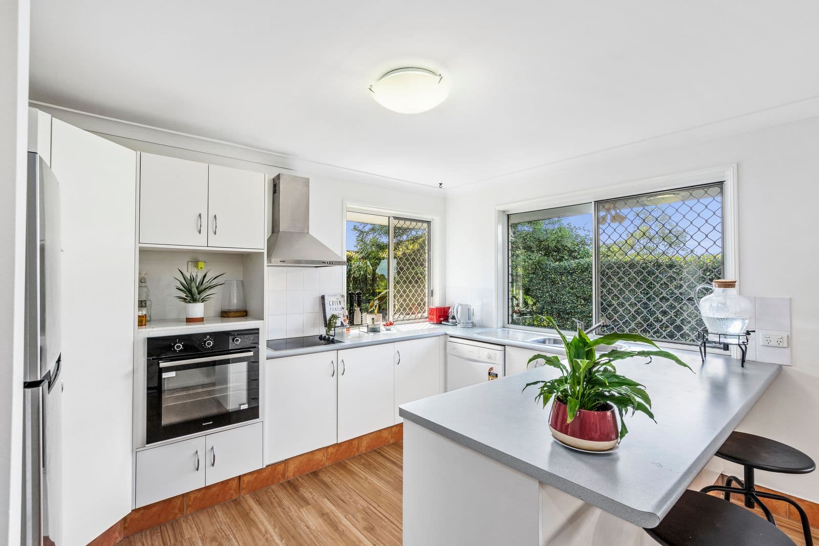 23 Crestridge Crescent, Oxenford QLD 4210, Oxenford - Thumbnail 4