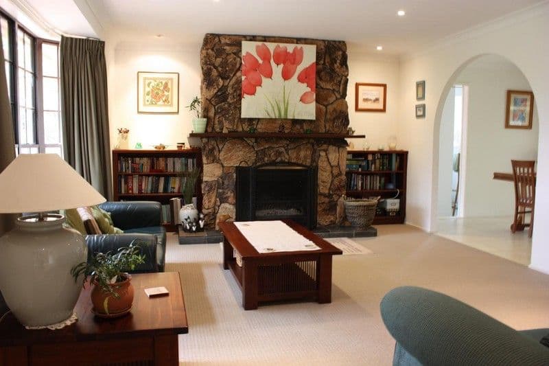 67 Sierra Drive, NORTH TAMBORINE QLD 4272, North Tamborine - Thumbnail 3