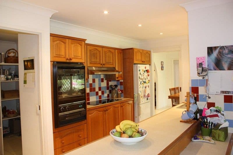 67 Sierra Drive, NORTH TAMBORINE QLD 4272, North Tamborine - Thumbnail 4