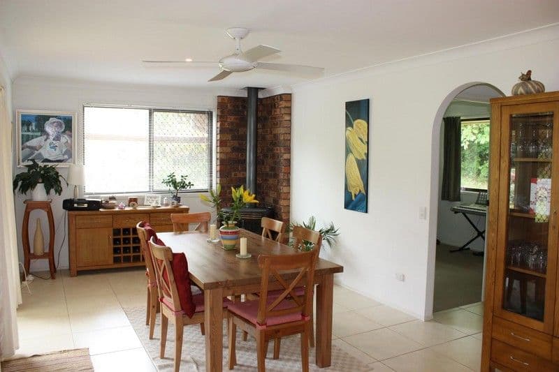 67 Sierra Drive, NORTH TAMBORINE QLD 4272, North Tamborine - Thumbnail 5
