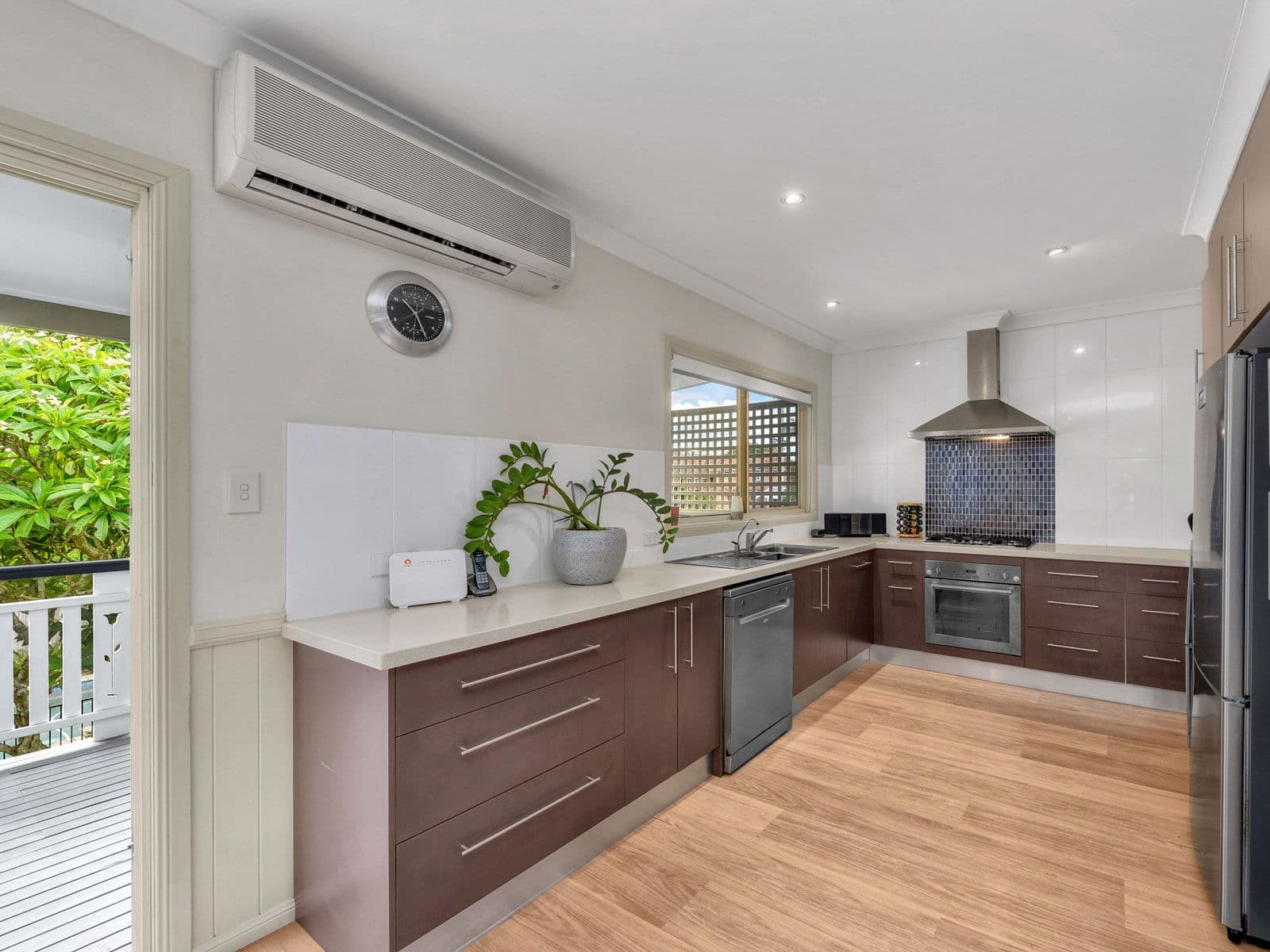 102 Central Avenue, Sherwood QLD 4075, Sherwood - Thumbnail 2