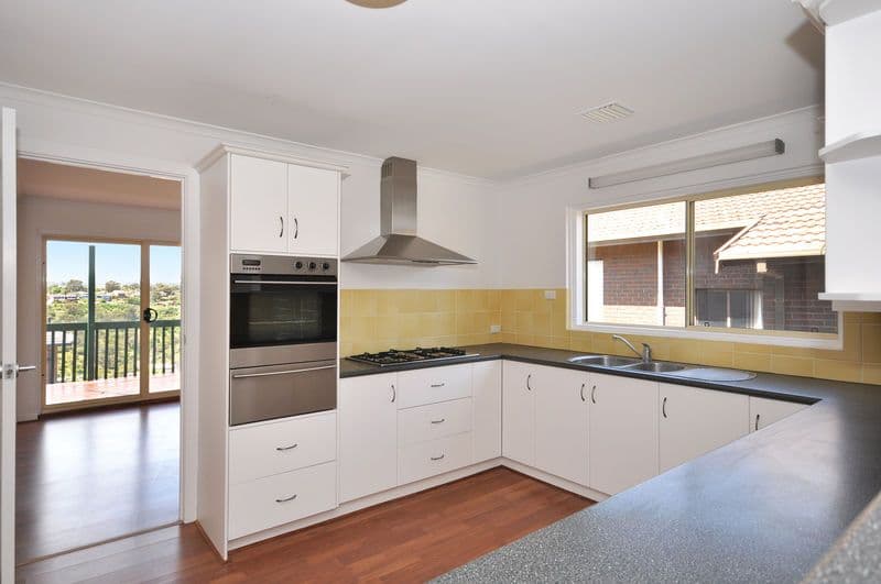 21 Bellavista Road, FLAGSTAFF HILL SA 5159, Flagstaff Hill - Thumbnail 2