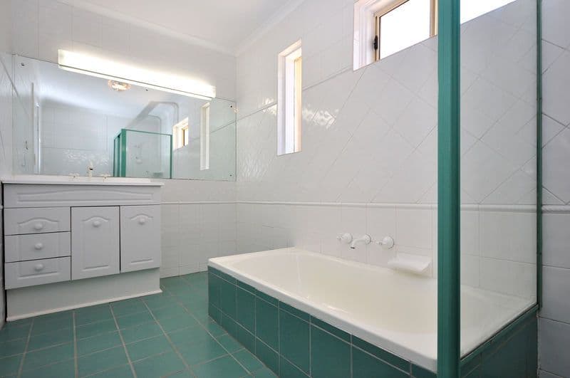 21 Bellavista Road, FLAGSTAFF HILL SA 5159, Flagstaff Hill - Thumbnail 4