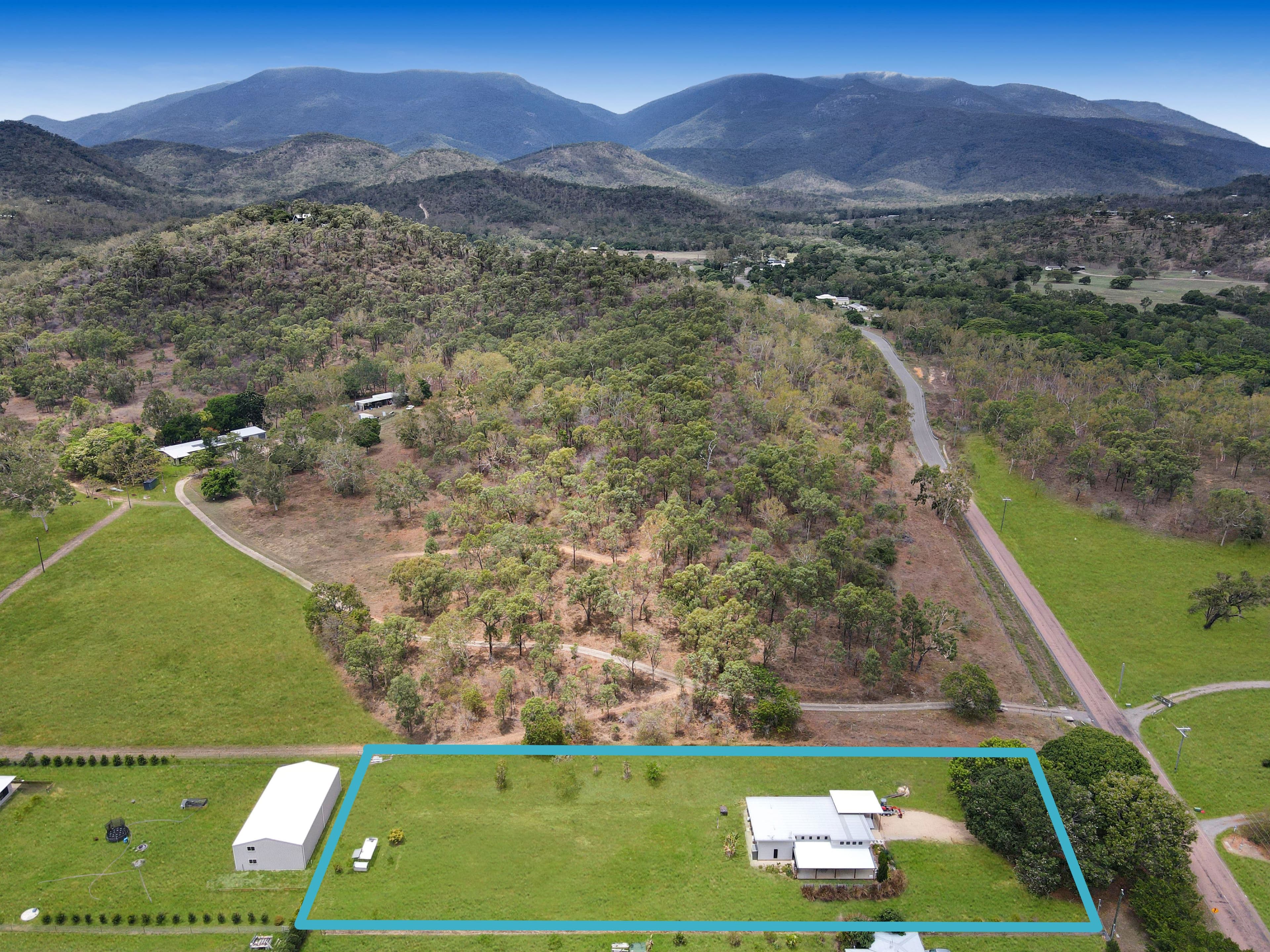 187 Williams Road, Alligator Creek QLD 4816, Alligator Creek - Thumbnail 2