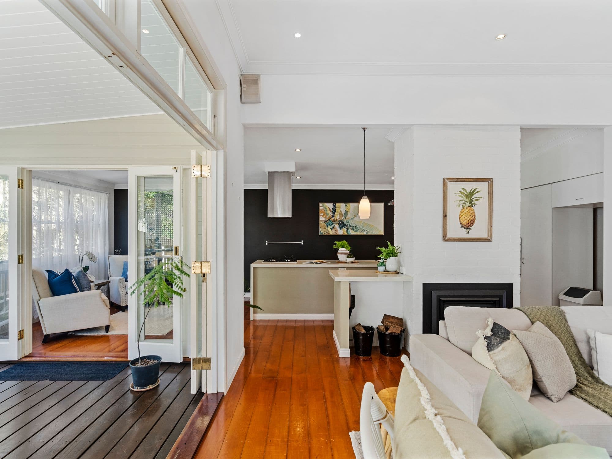 44 Frederick Street, Annerley QLD 4103, Annerley - Thumbnail 2