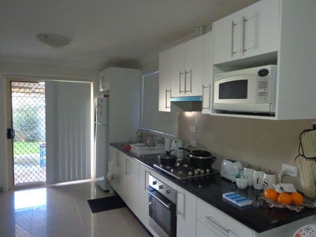 5 Merlot Place, EDENSOR PARK NSW 2176, Edensor Park - Thumbnail 2