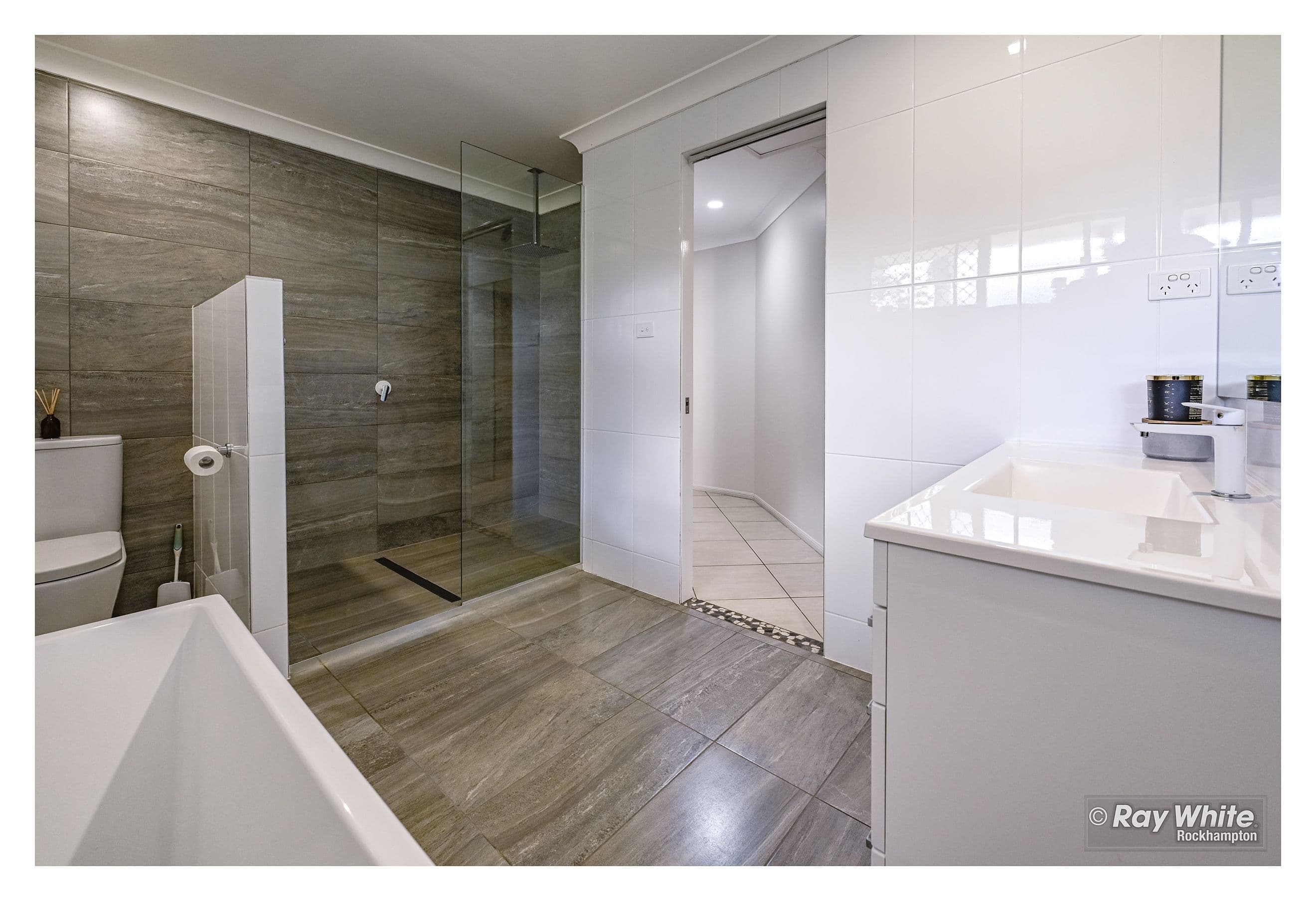 12-14 MILDURA Road, Rockyview QLD 4701, Rockyview - Thumbnail 4