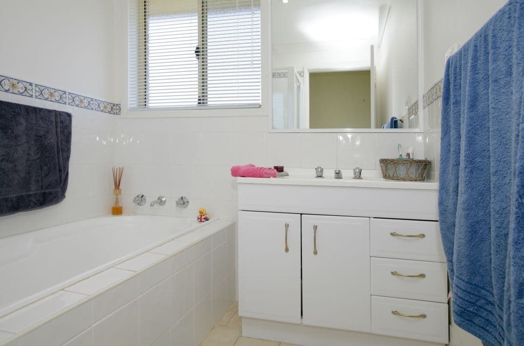 17 Nunkeri Street, GLENFIELD PARK NSW 2650, Glenfield Park - Thumbnail 6