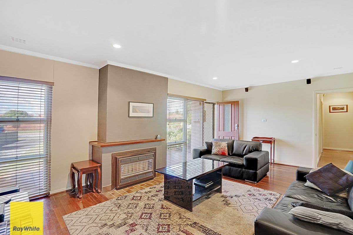 11 Dallwin Street, Dianella WA 6059, Dianella - Thumbnail 2