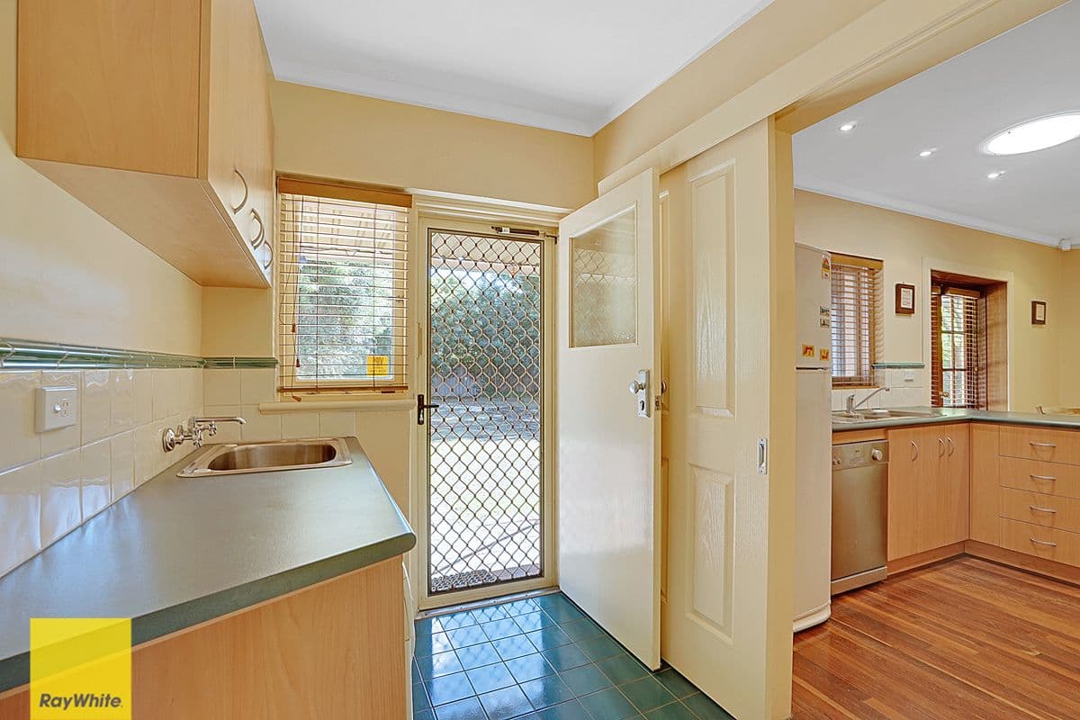 11 Dallwin Street, Dianella WA 6059, Dianella - Thumbnail 6