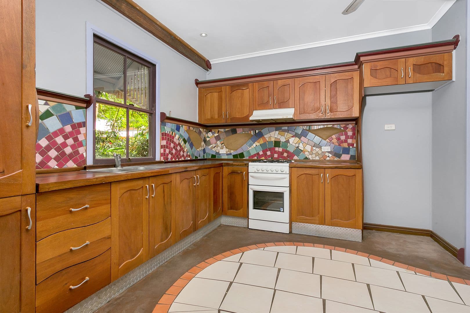 10 Clohesy Street, Koah QLD 4881, Koah - Thumbnail 2