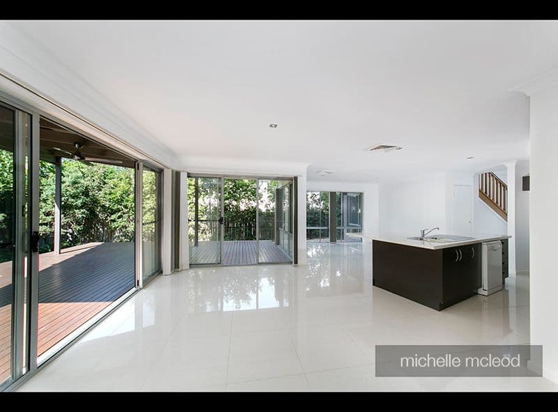 5 Lomandra Place, Chapel Hill QLD 4069, Chapel Hill - Thumbnail 7