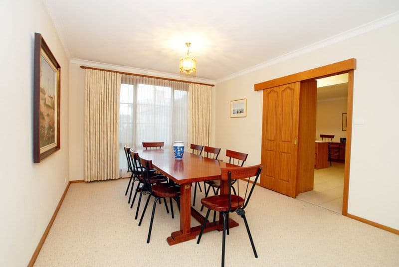 57  Torwood Avenue, GLEN WAVERLEY VIC 3150, Glen Waverley - Thumbnail 6