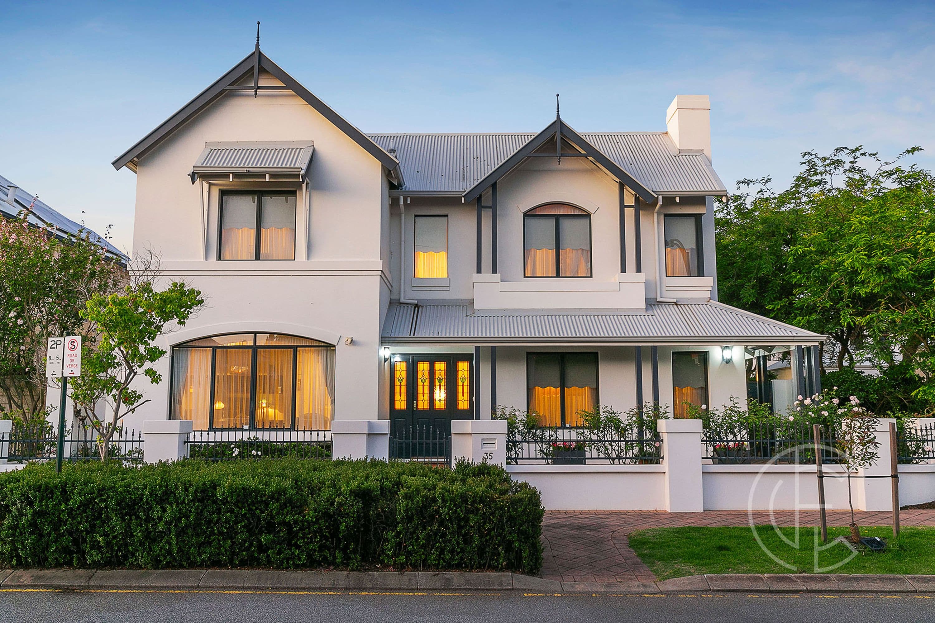 35 Coral Tree Avenue, Subiaco - Image 1