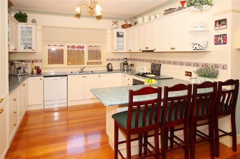 46 Tasman Crescent, TAYLORS LAKES VIC 3038, Taylors Lakes - Thumbnail 2