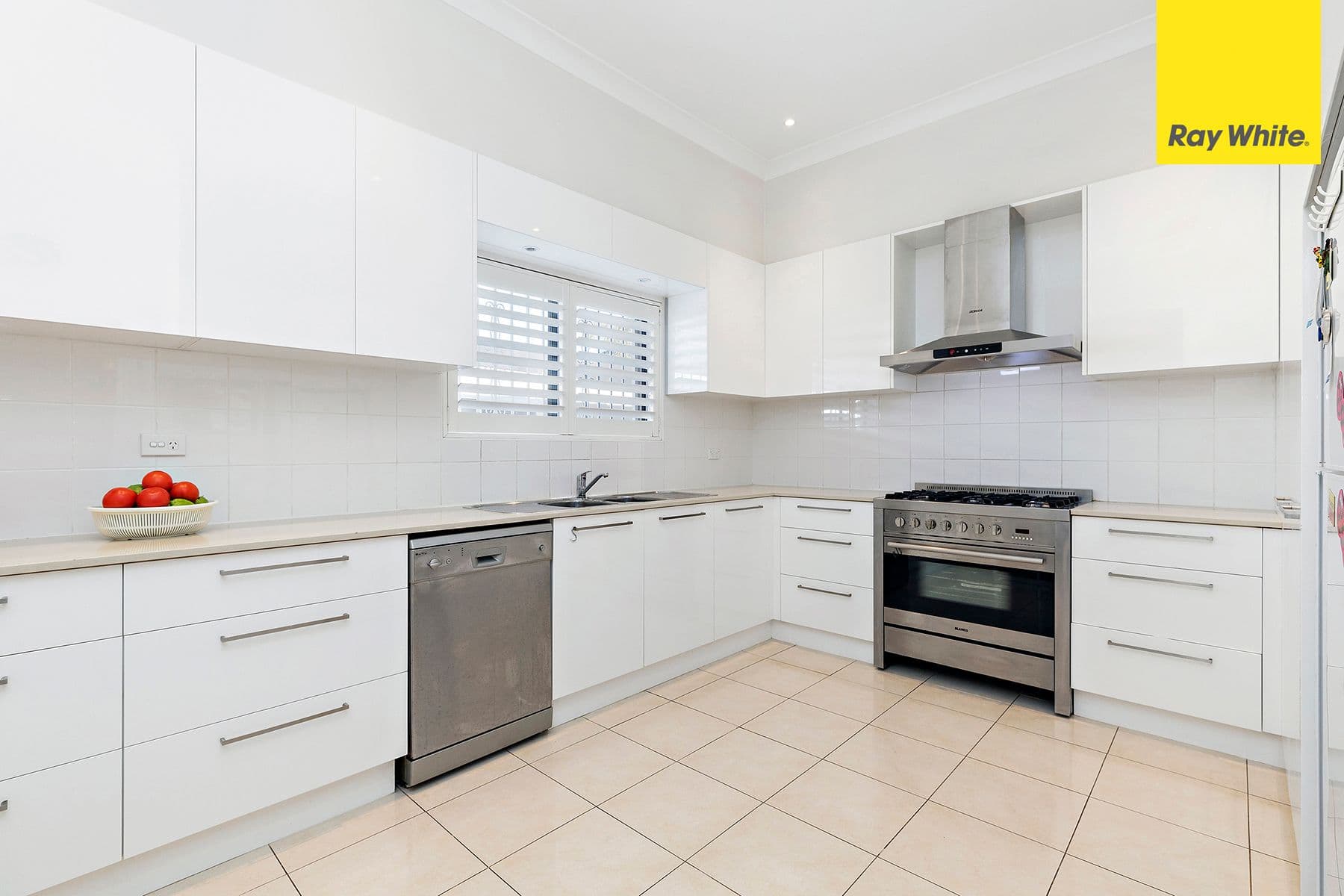 15 Belemba Avenue, Roselands - Thumbnail 2