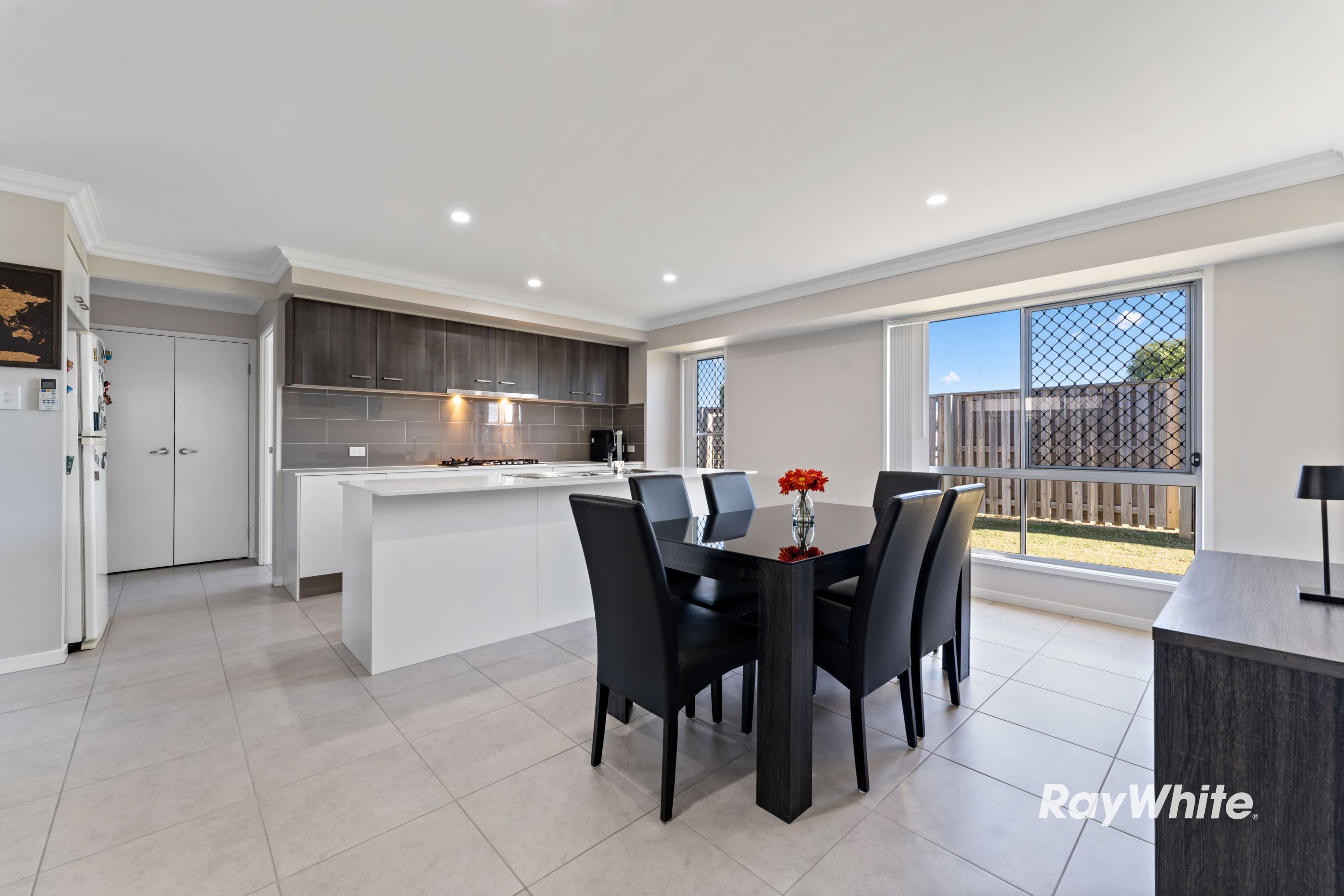 1 Allerton Park Drive, Park Ridge QLD 4125, Park Ridge - Thumbnail 4
