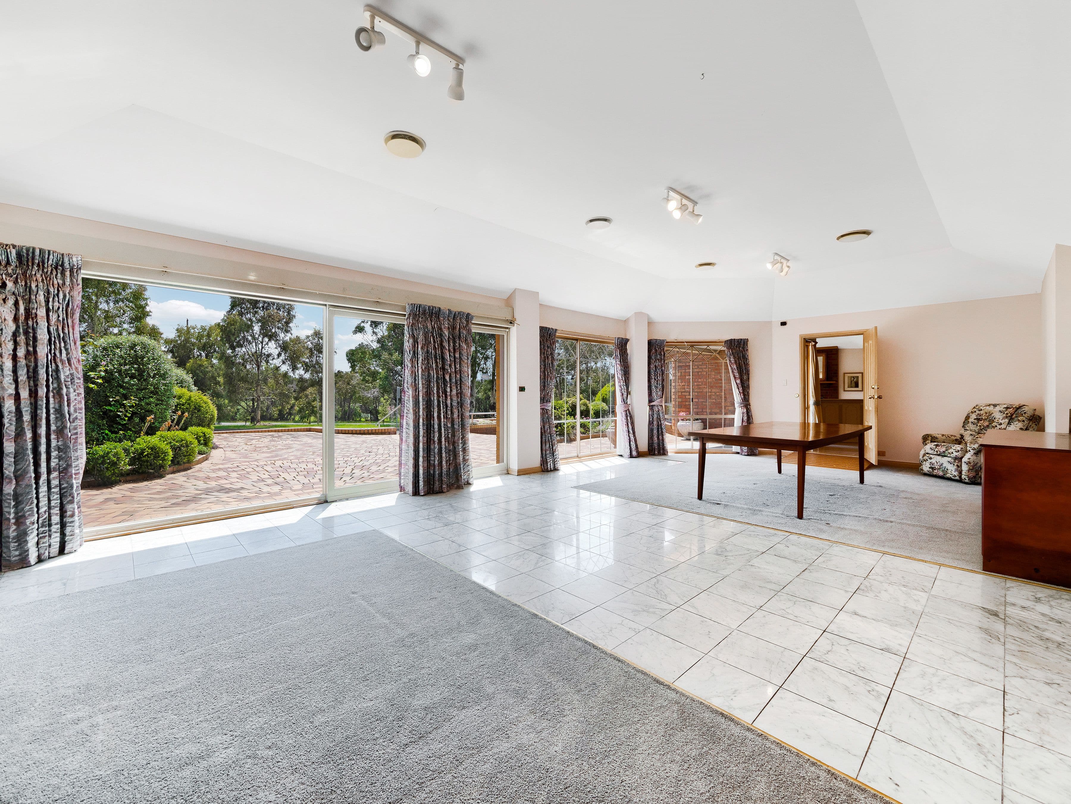 303 Princes Highway, Hallam VIC 3803, Hallam - Thumbnail 2