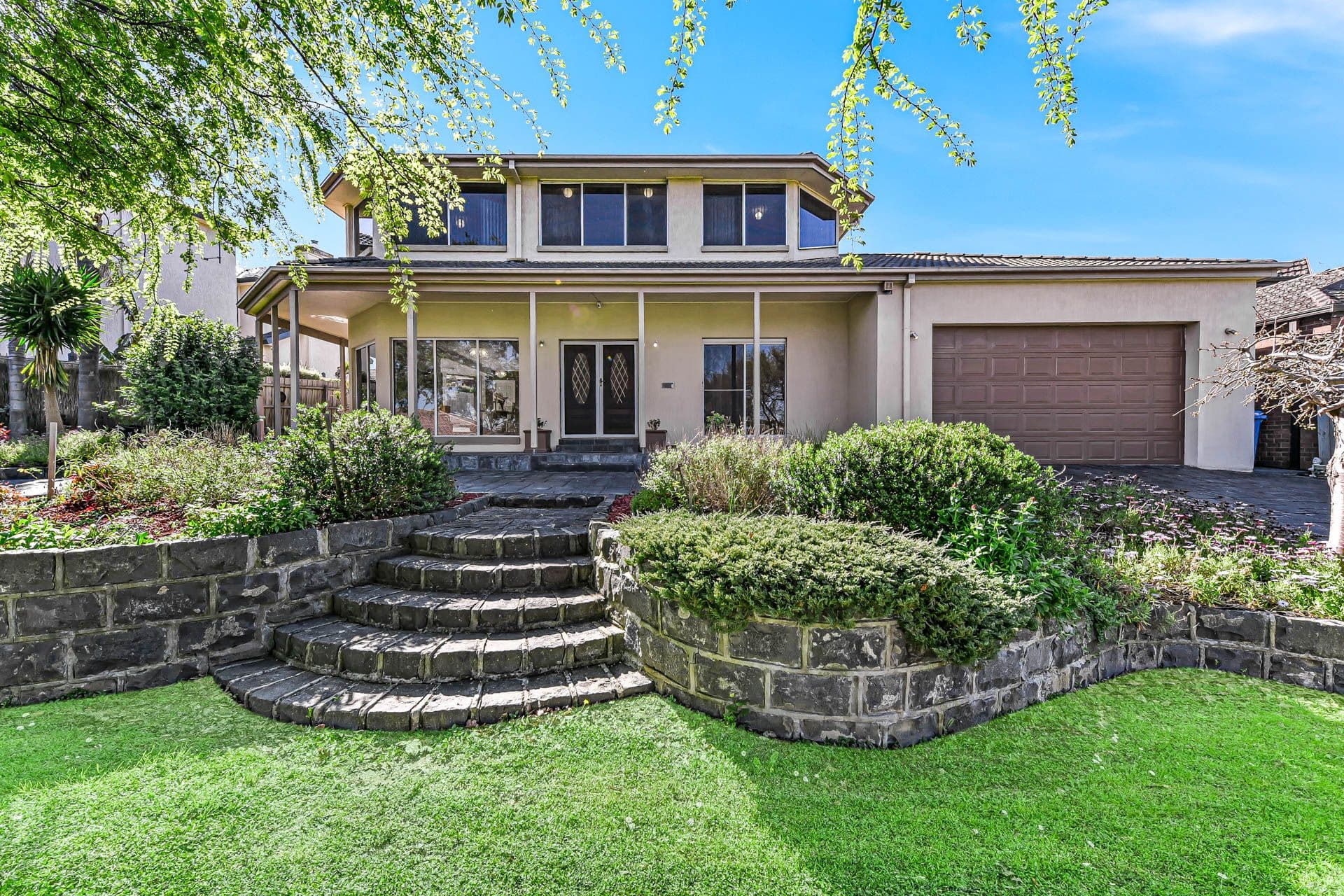 28 Edrington Park Drive, Berwick VIC 3806, Berwick - Thumbnail 2