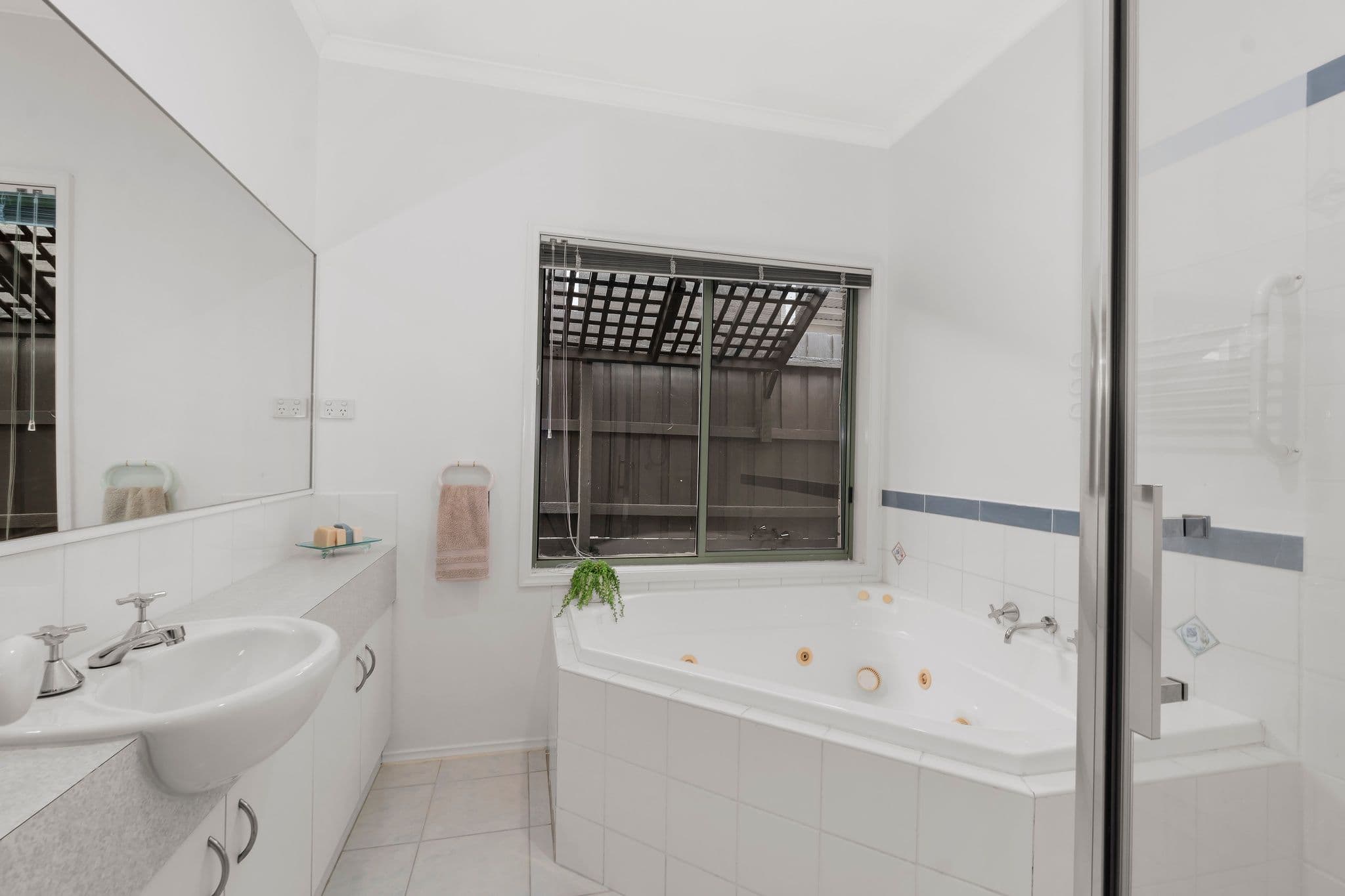 4 Windmill Rise, Diamond Creek VIC 3089, Diamond Creek - Thumbnail 8