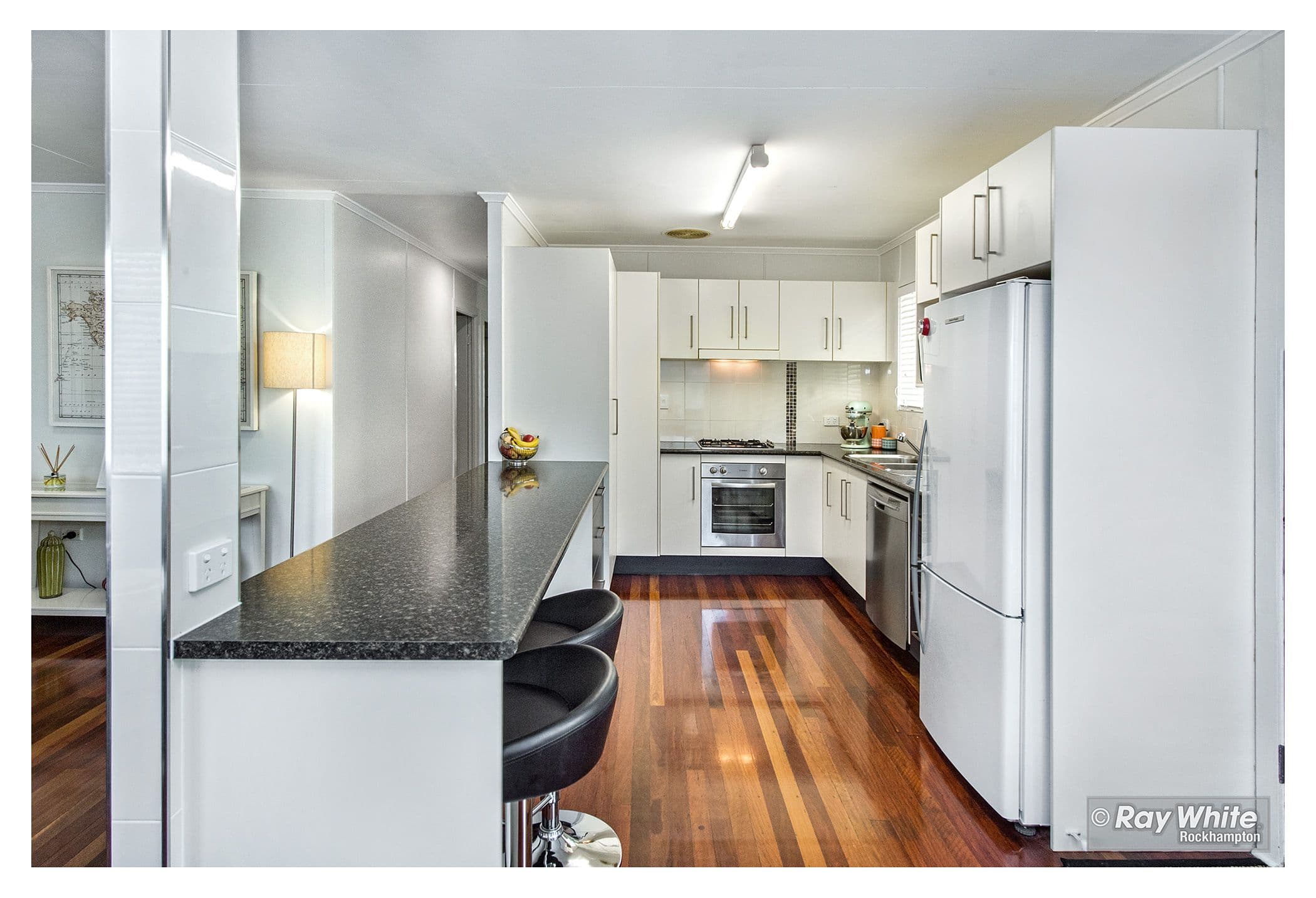 316 Mills Avenue, Frenchville QLD 4701, Frenchville - Thumbnail 2