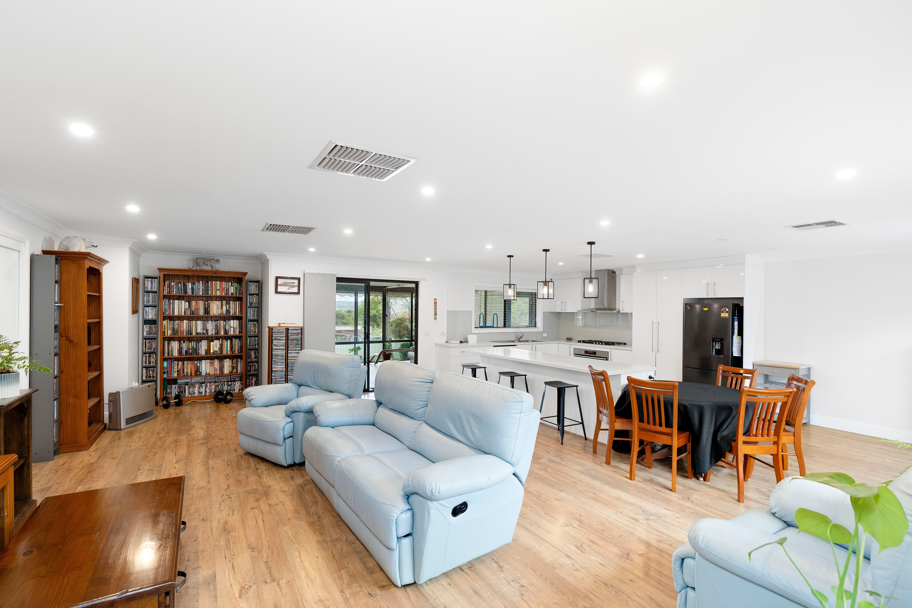 28 Amsterdam Crescent, Tolland NSW 2650, Tolland - Thumbnail 5
