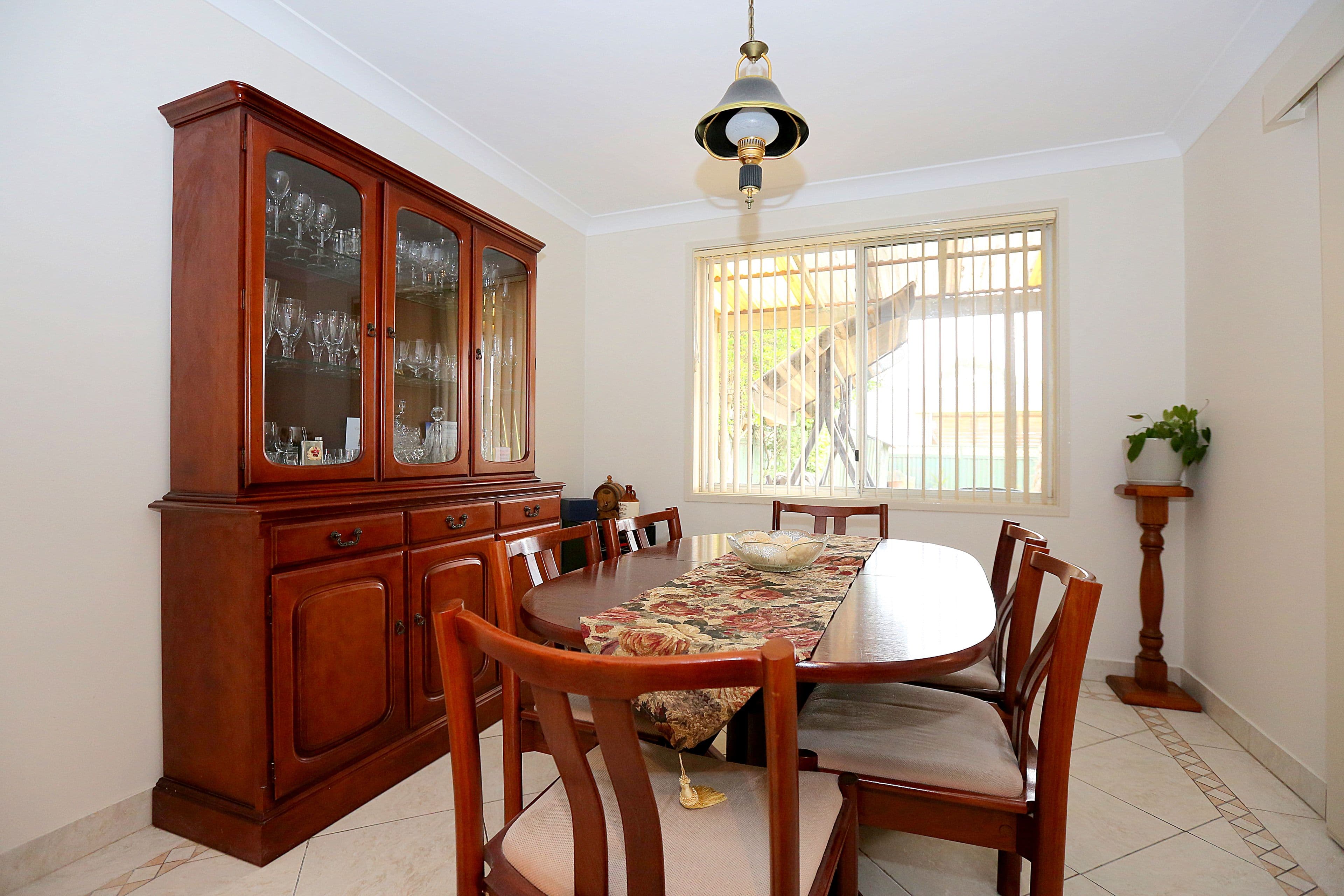 164 Birdwood Road, Georges Hall - Thumbnail 4