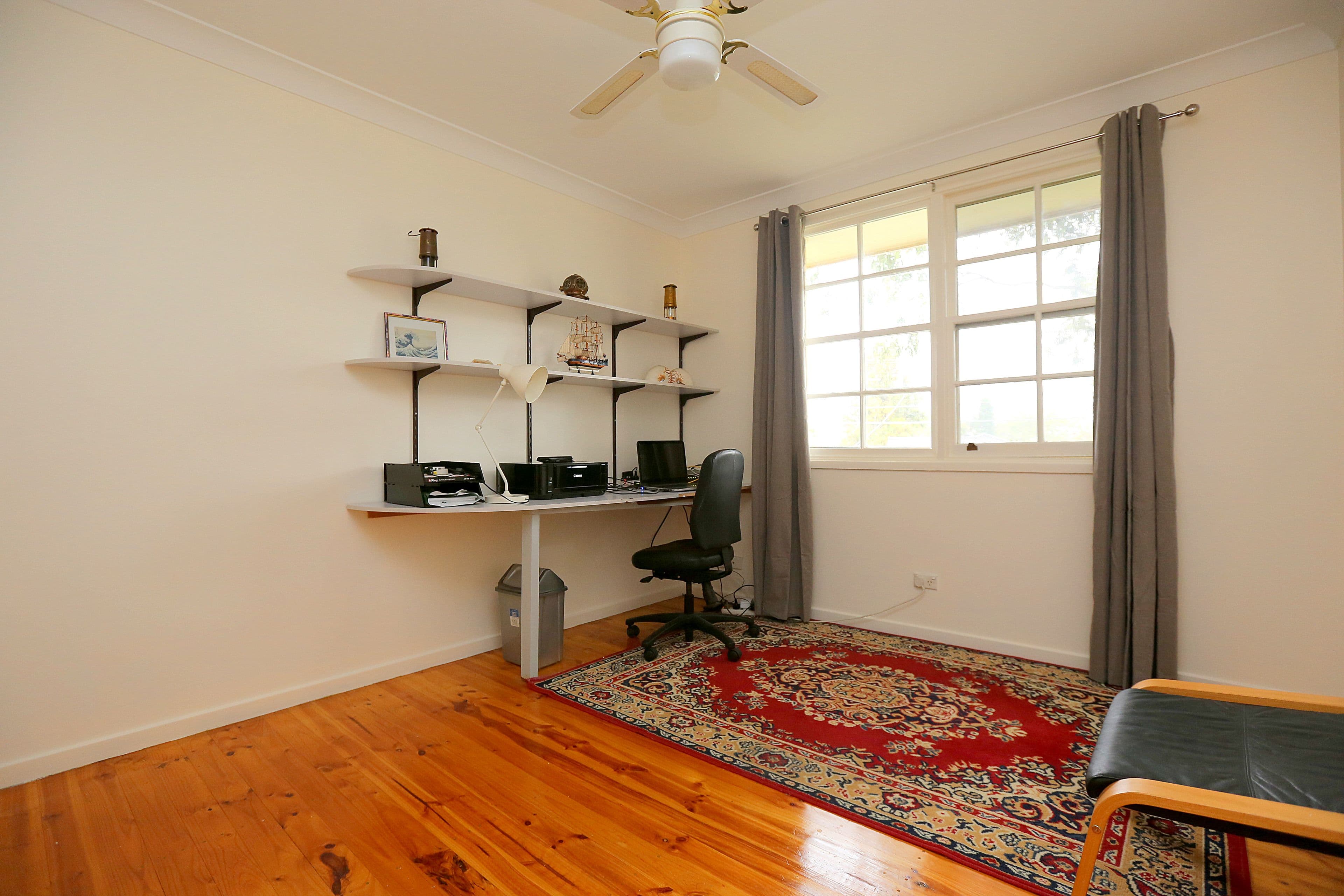 164 Birdwood Road, Georges Hall - Thumbnail 8