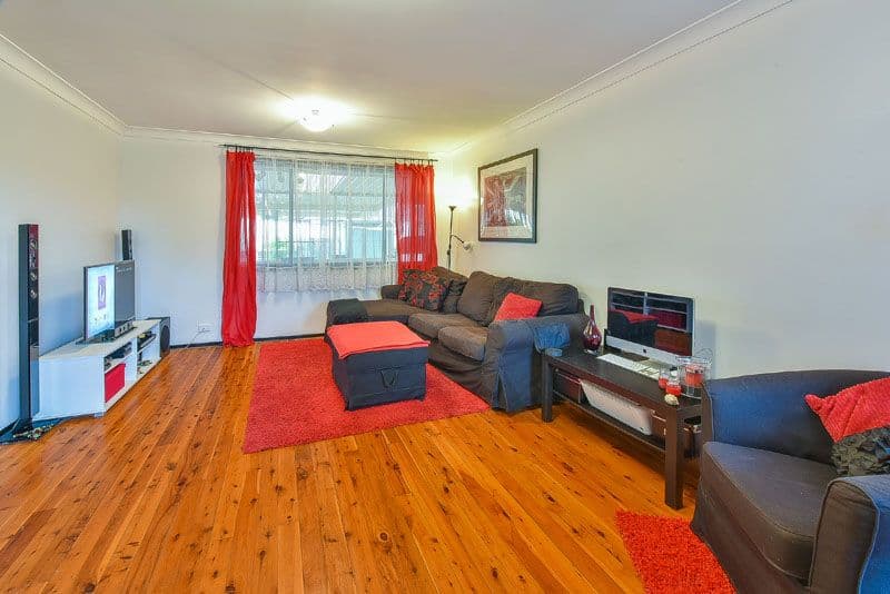 17 Demetrius Road, Rosemeadow NSW 2560, Rosemeadow - Thumbnail 2