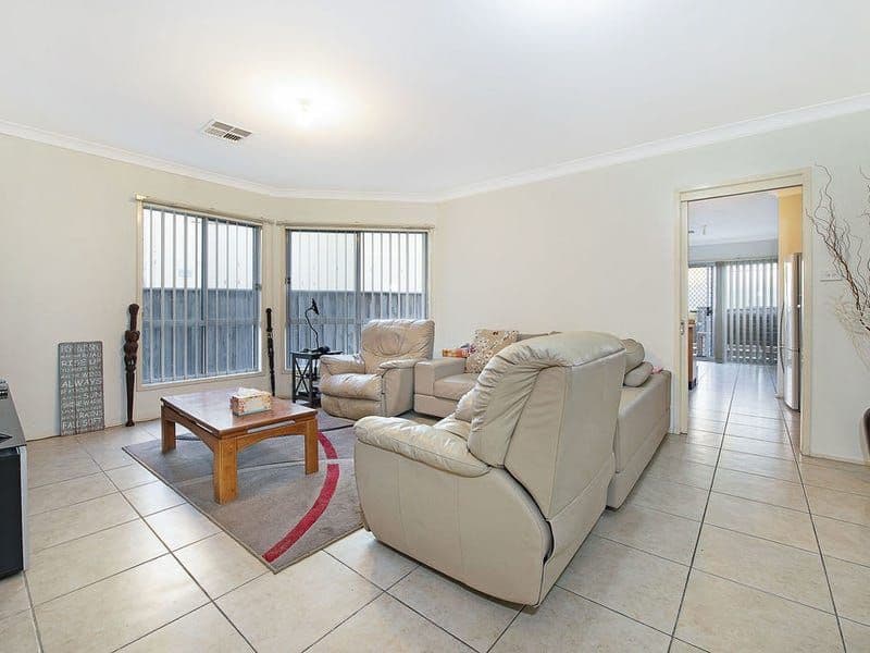 52 Knightsbridge Avenue, Glenwood NSW 2768, Glenwood - Thumbnail 2