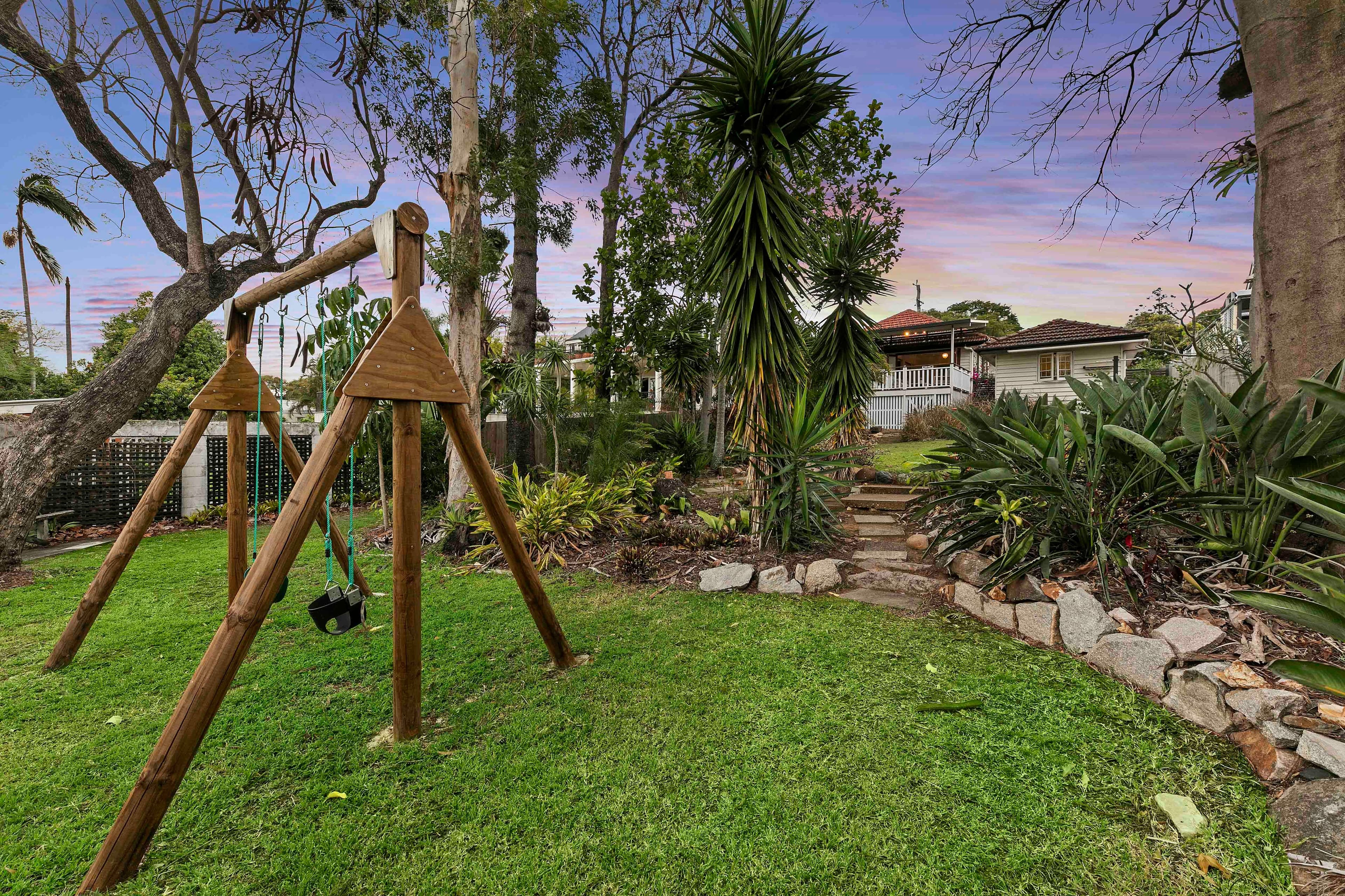 88 Cracknell Road, Annerley QLD 4103, Annerley - Thumbnail 2