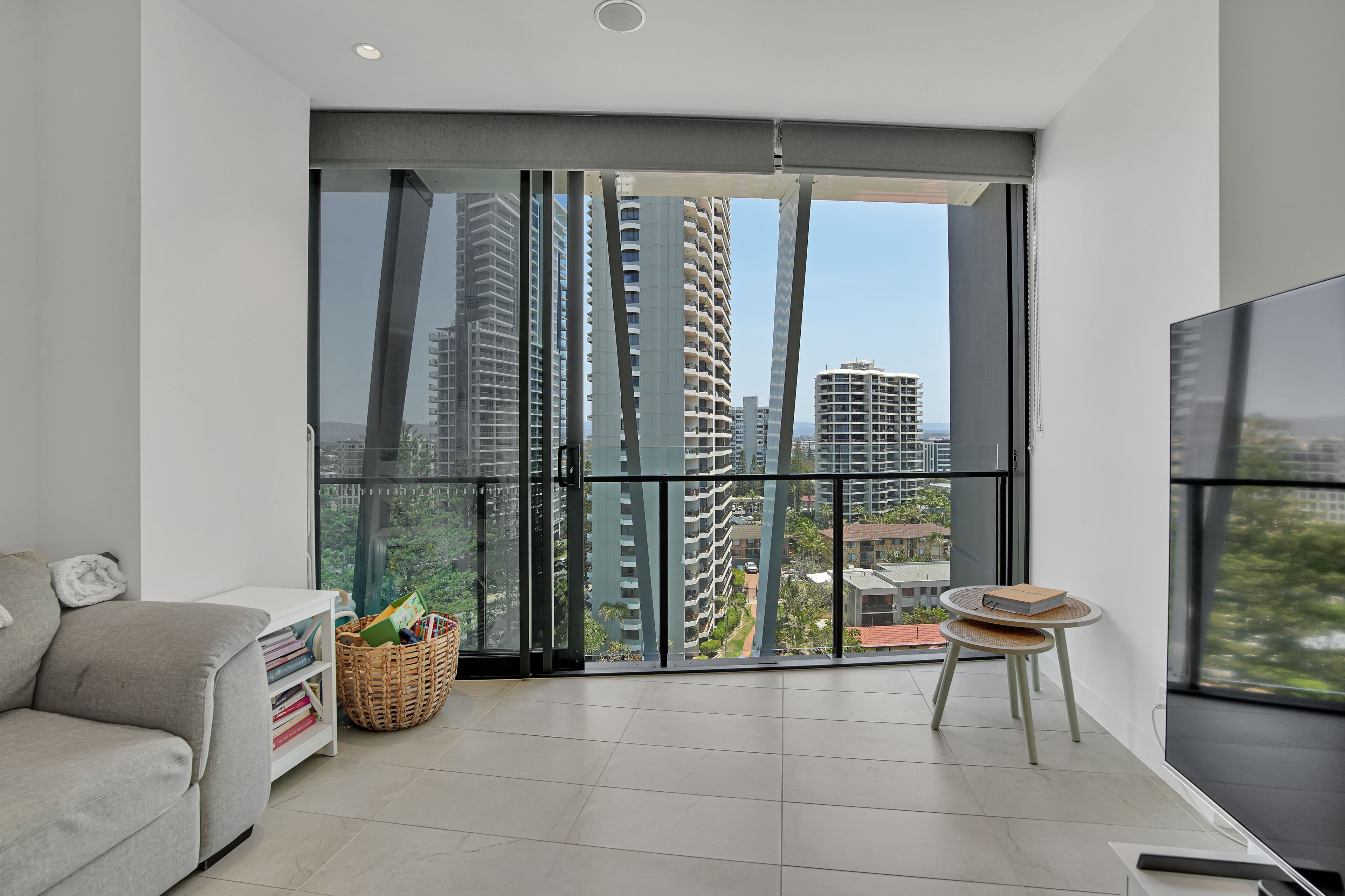 3 Northcliffe Terrace, Surfers Paradise QLD 4217, Surfers Paradise - Thumbnail 3