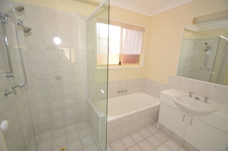 27 Jamieson Drive, PARKWOOD QLD 4214, Parkwood - Thumbnail 7