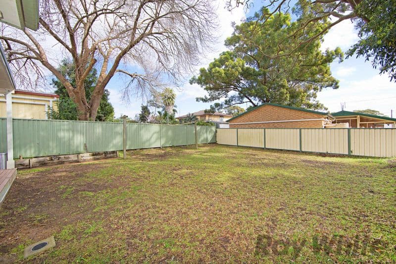 94 Catherine Street, MANNERING PARK NSW 2259, Mannering Park - Thumbnail 4