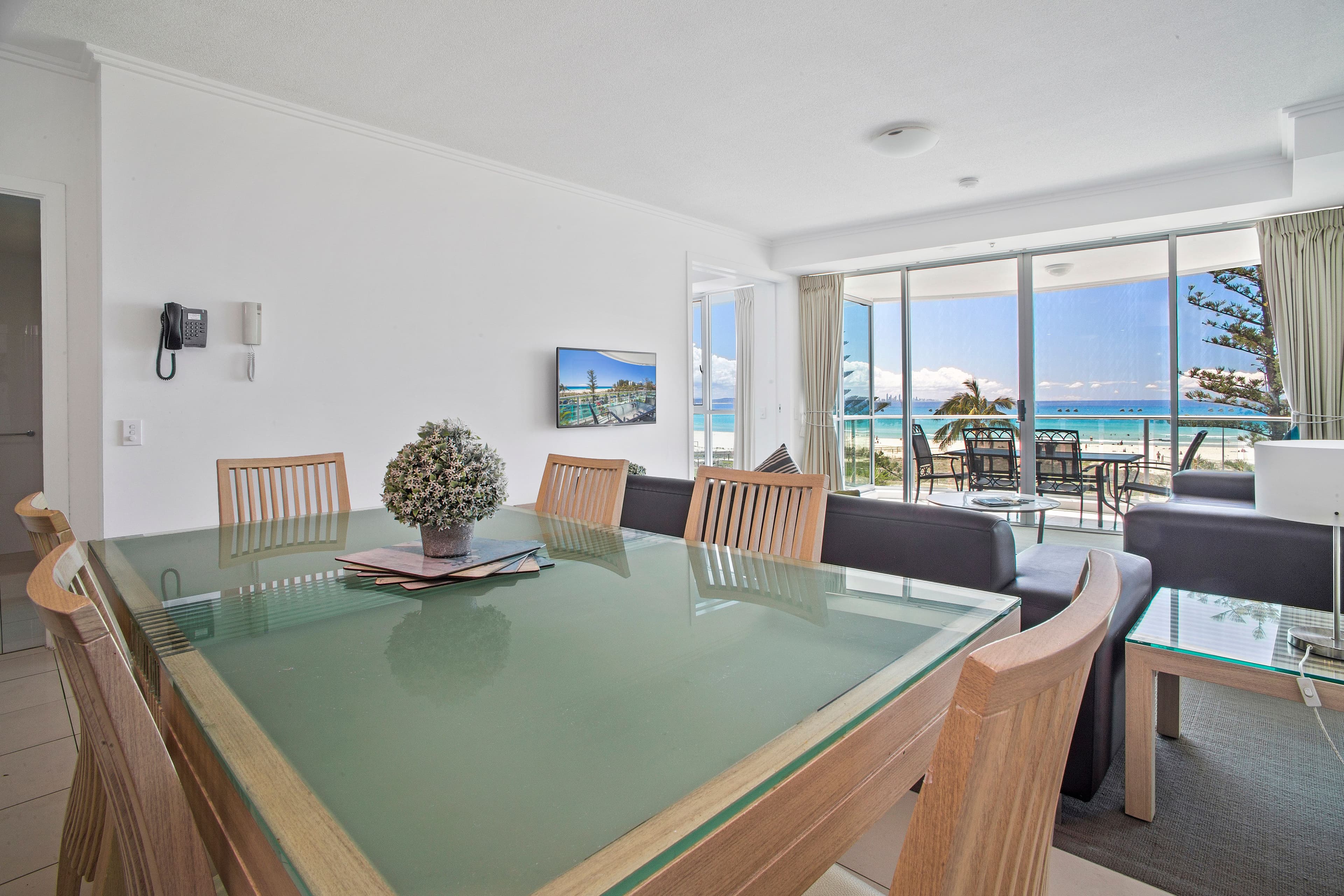 120 Marine Parade 'Reflections On The Sea', Coolangatta QLD 4225, Coolangatta - Thumbnail 3