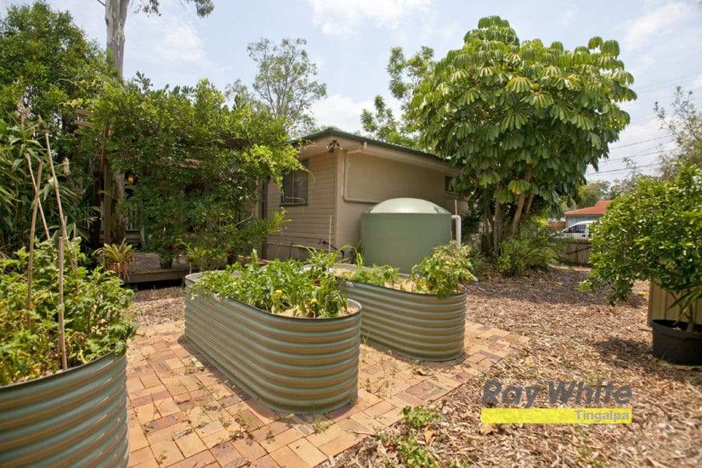17 Anna Marie Street, ROCHEDALE SOUTH QLD 4123, Rochedale South - Thumbnail 8
