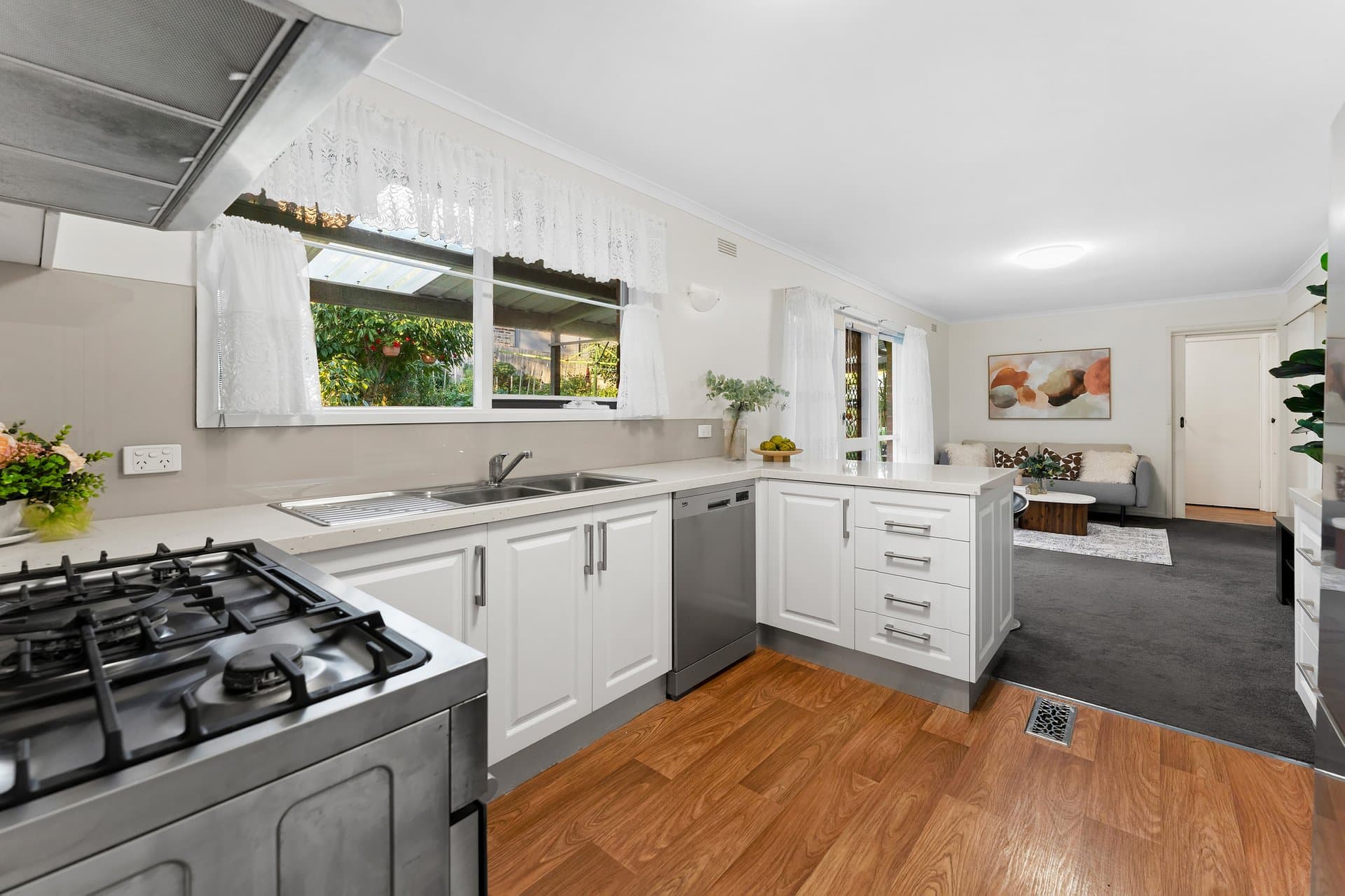 19 Lynnwood Parade, Templestowe Lower - Thumbnail 6