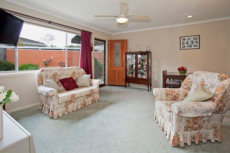 1 Ferndale Parade, HIGHTON VIC 3216, Highton - Thumbnail 2