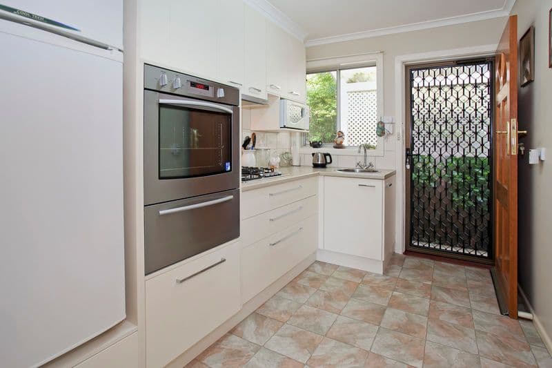 1 Ferndale Parade, HIGHTON VIC 3216, Highton - Thumbnail 4