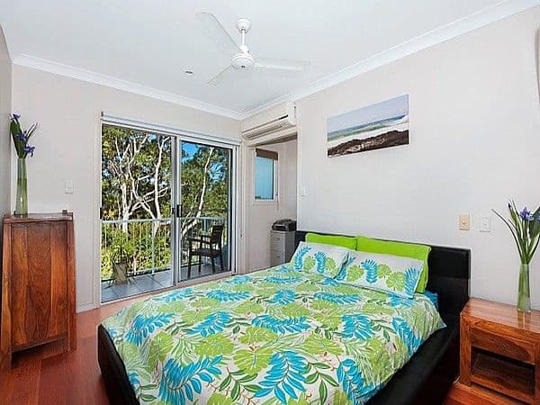 5 Hillcrest Avenue, Tugun QLD 4224, Tugun - Thumbnail 2
