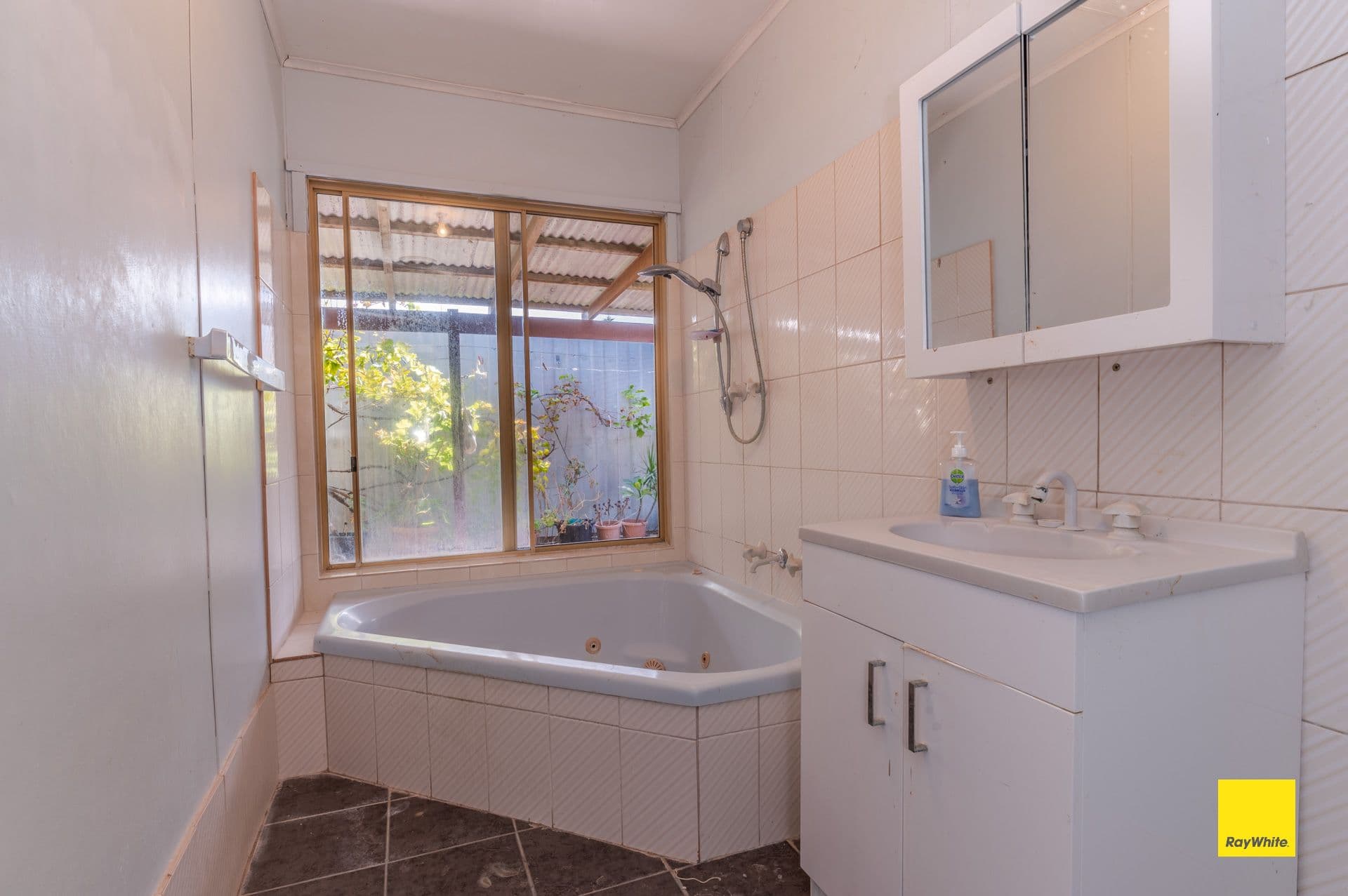 15 Wedge Avenue, Lancelin WA 6044, Lancelin - Thumbnail 5
