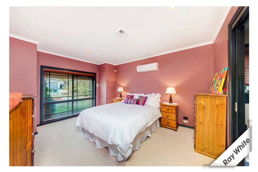 49 Sid Barnes Crescent, GORDON ACT 2906, Gordon - Thumbnail 6