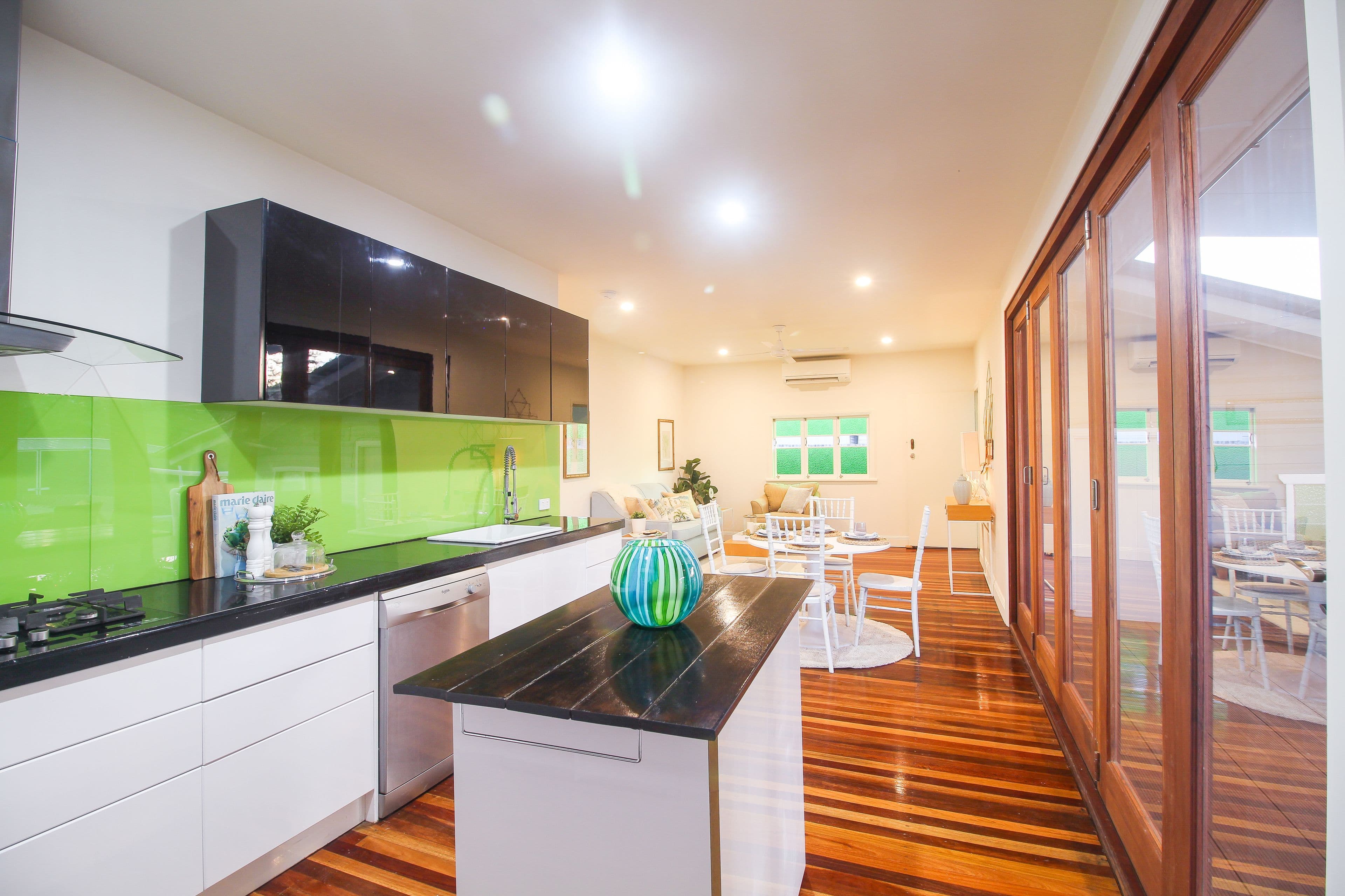 1 Thompson Street, Silkstone QLD 4304, Silkstone - Thumbnail 6