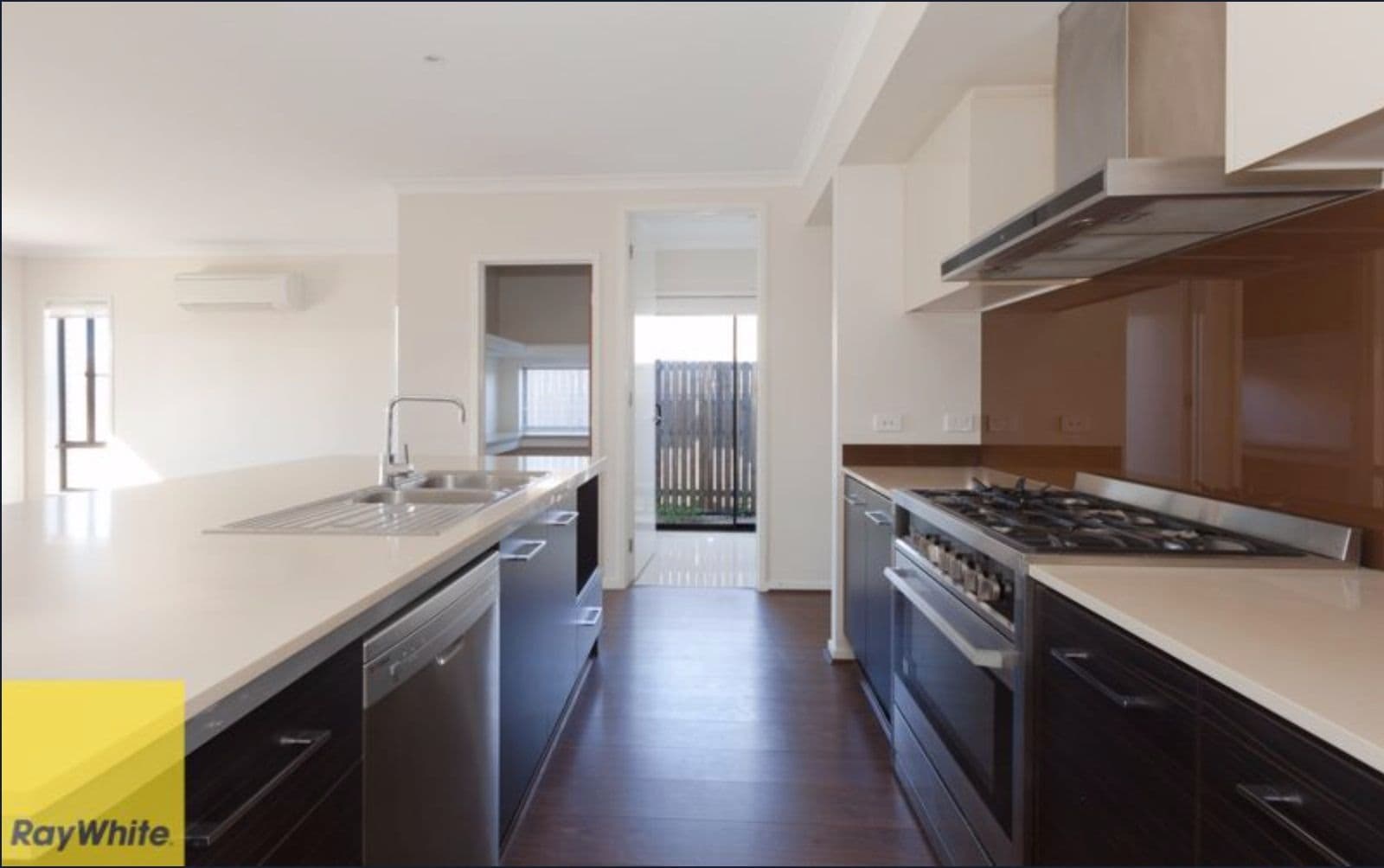 29 Bailey Street, Yarrabilba QLD 4207, Yarrabilba - Thumbnail 3