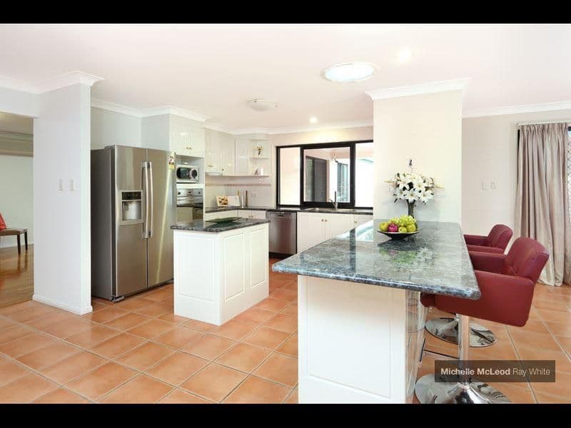 32 Greenford Street, CHAPEL HILL QLD 4069, Chapel Hill - Thumbnail 6