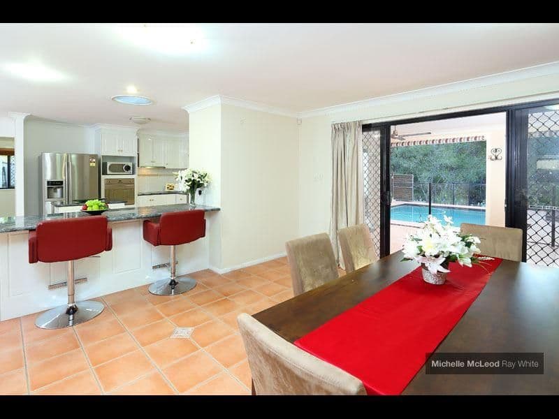 32 Greenford Street, CHAPEL HILL QLD 4069, Chapel Hill - Thumbnail 7