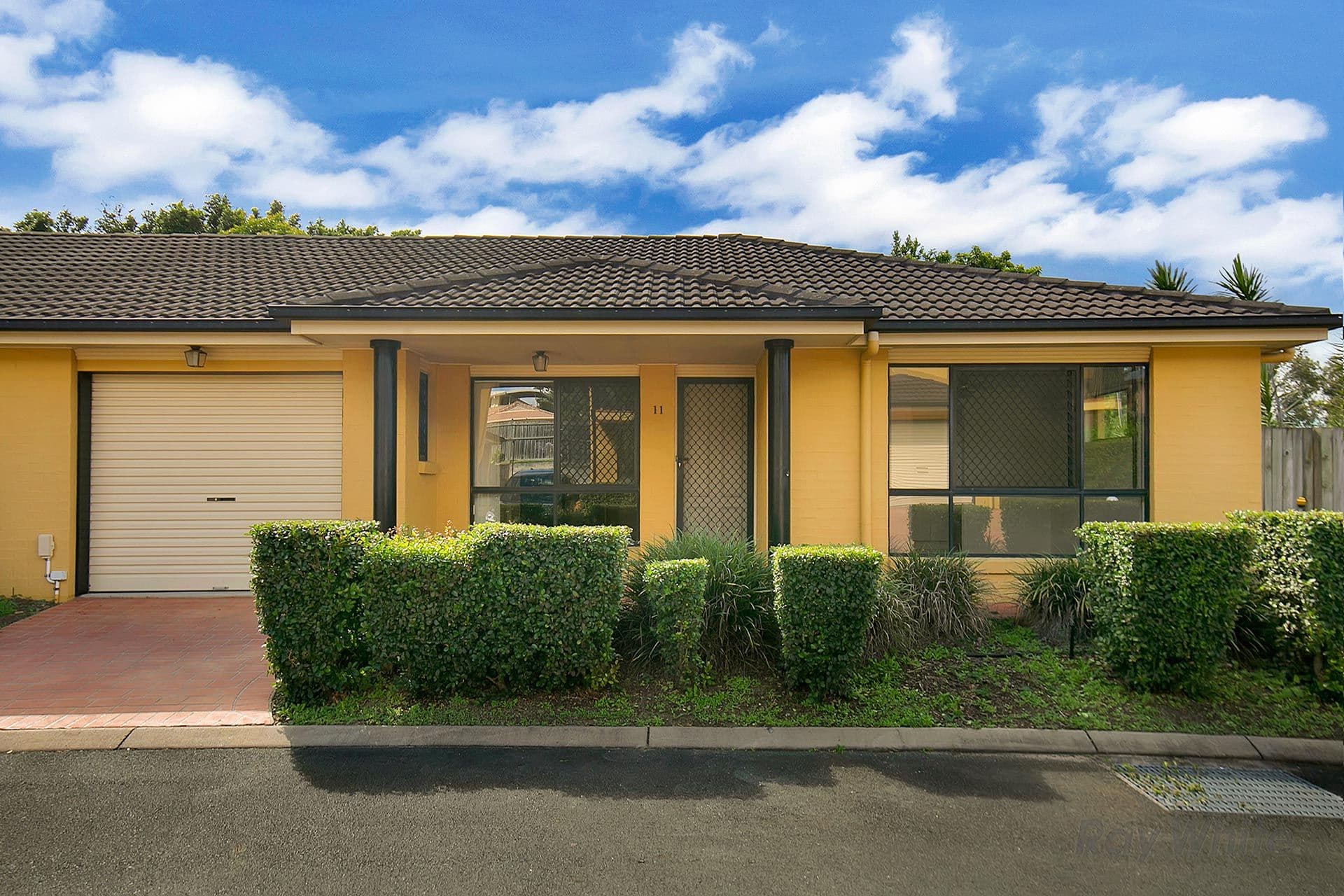 18 Pumice Street, Eight Mile Plains QLD 4113, Eight Mile Plains - Image 1