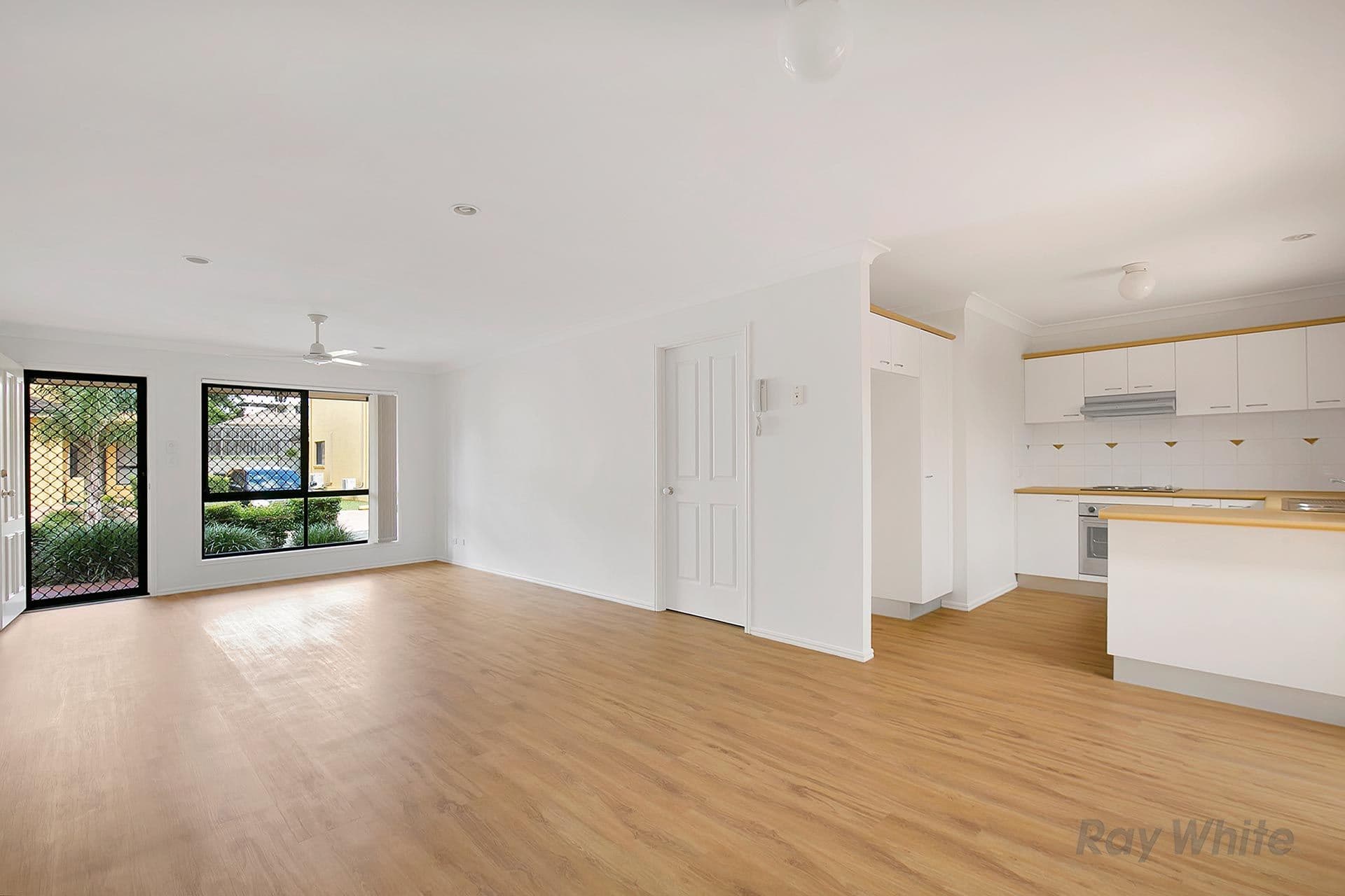 18 Pumice Street, Eight Mile Plains QLD 4113, Eight Mile Plains - Thumbnail 5